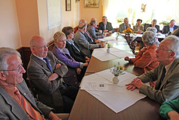 Die Generation, die zusammenhält ist vollzählig anwesend!